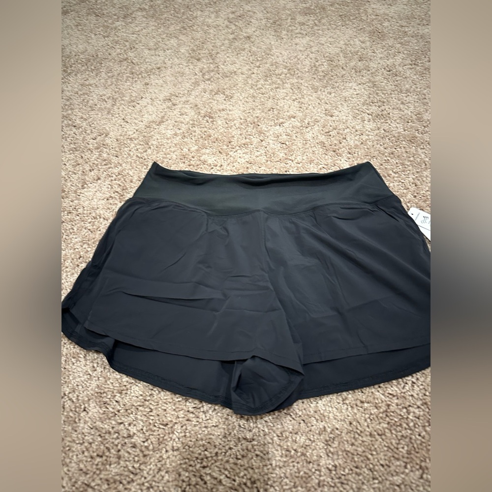 NWT Women's Black Athletic Shorts (SIZE: Small) - Picture 3 of 13